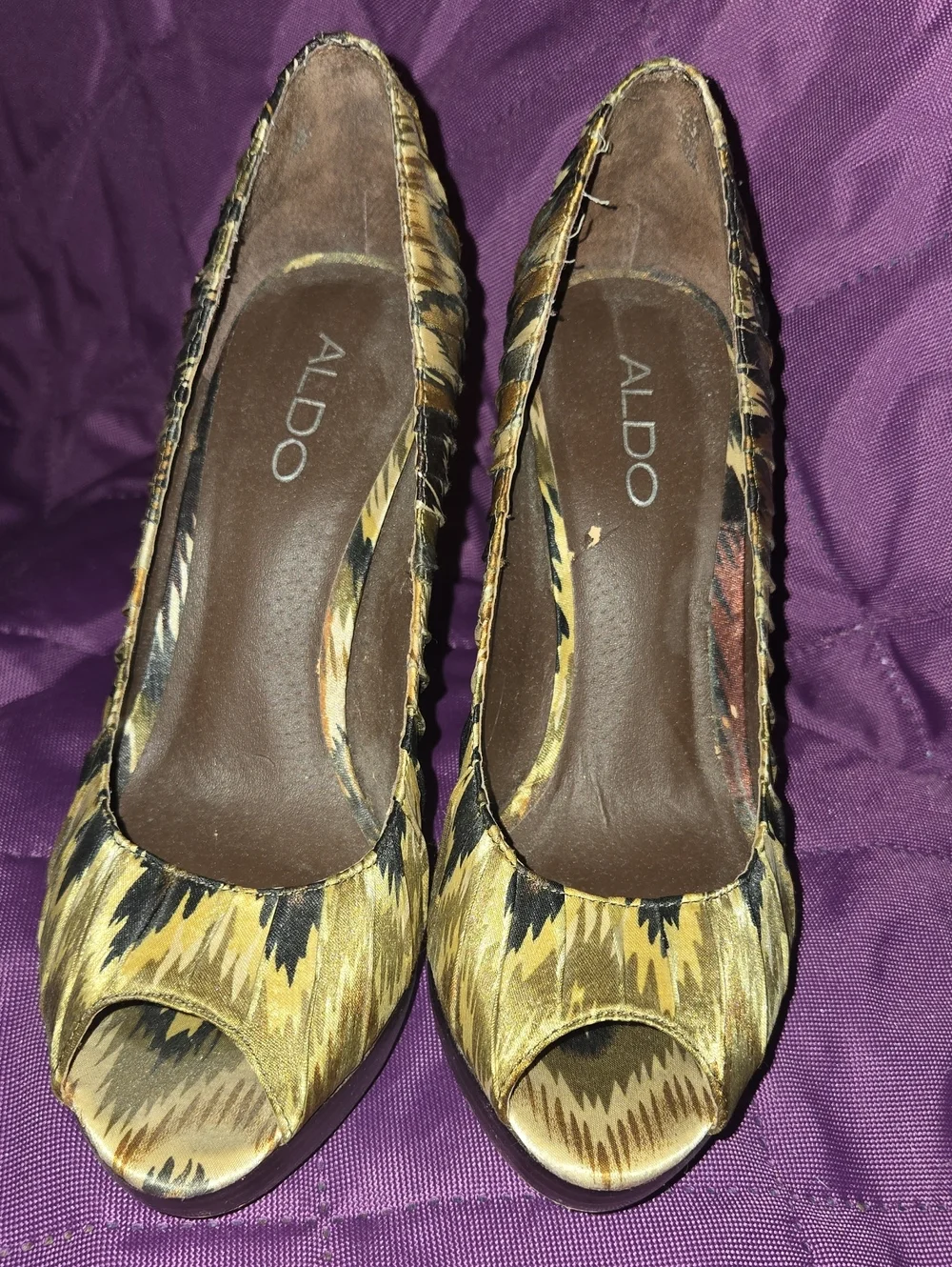 ALDO Yellow and Black Peep-Toe Heels
